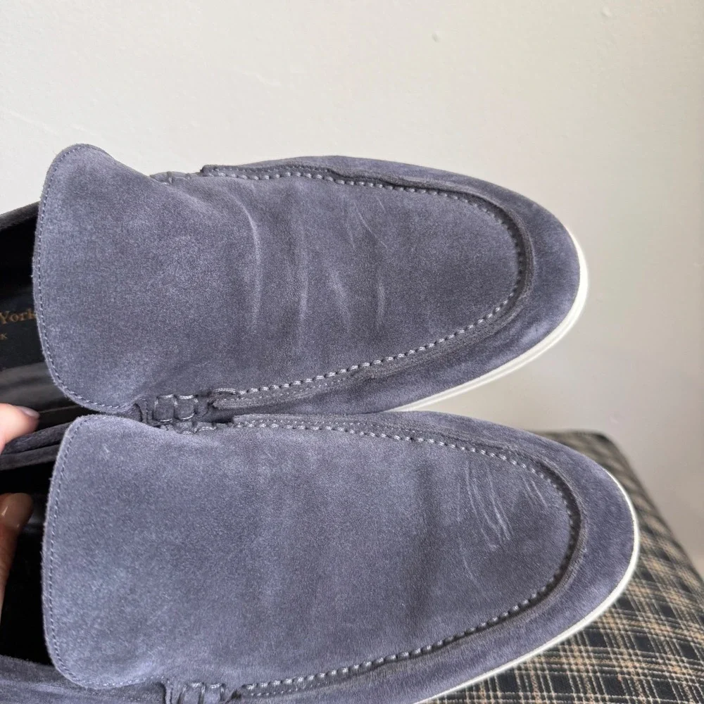 To Boot New York 540 Grey Suede Contrast Sole Loafers Size 9.5 Grey